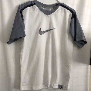 🎀Mens Dri-fit Nike Jersey Shirt Size L
